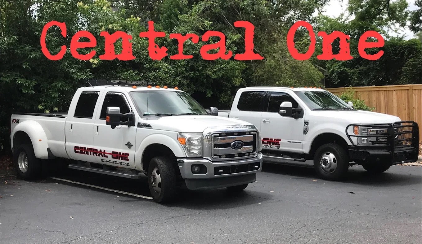 Central One Towing logo